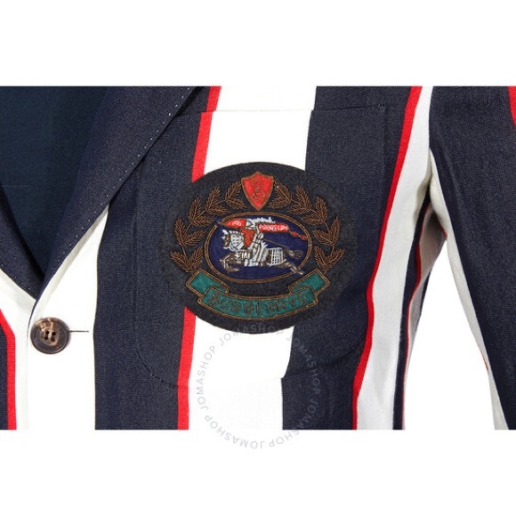 Burberry - Picture 6 of 9